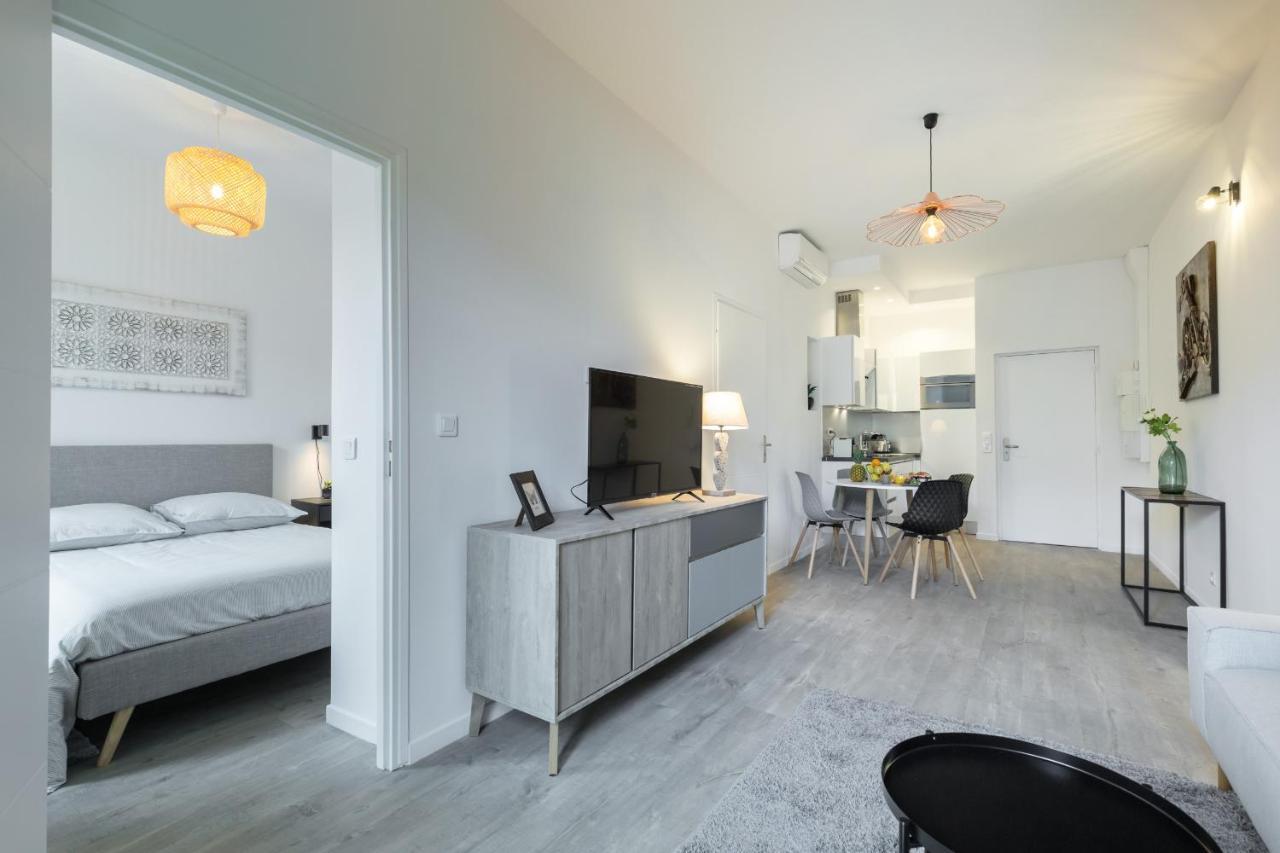 Smartbnb - Magnifique 2 Pièces - Quartier Du Port - Dernier étage Appartamento